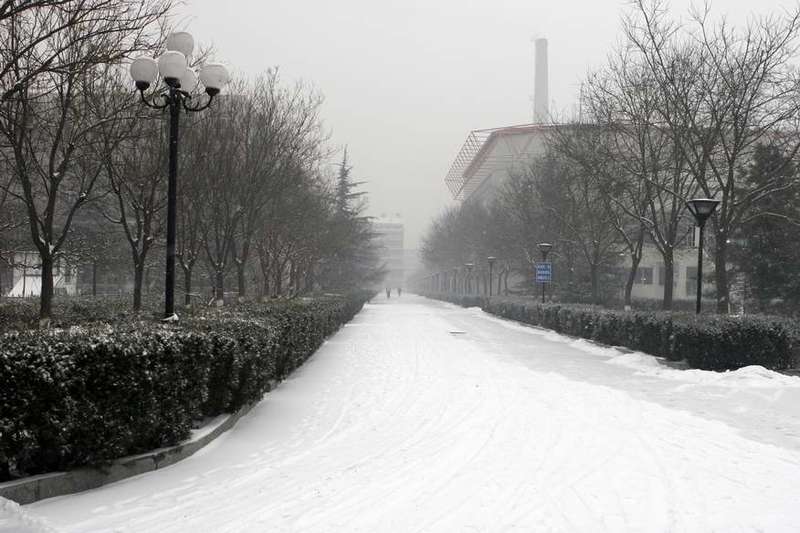 北京石油化工学院