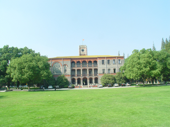 苏州大学