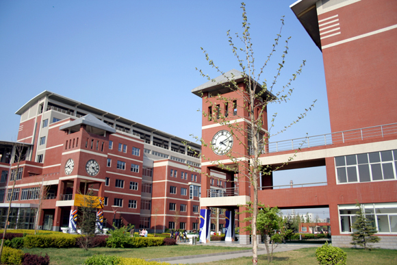 河北大学