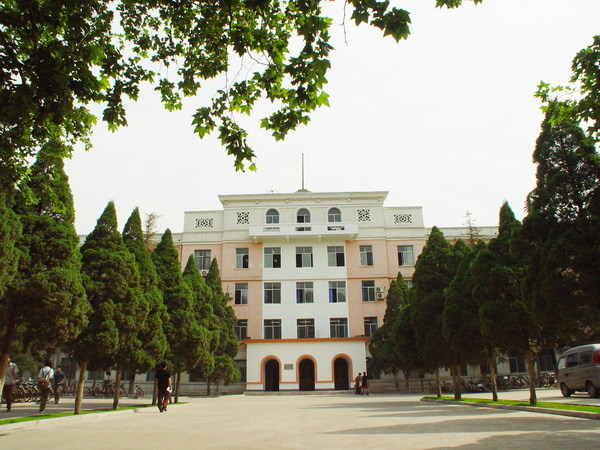 河南科技大学