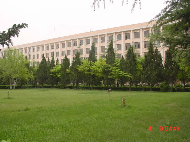 河南科技大学