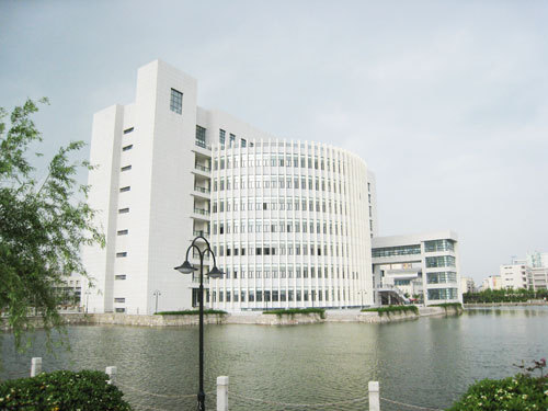 武汉工业学院