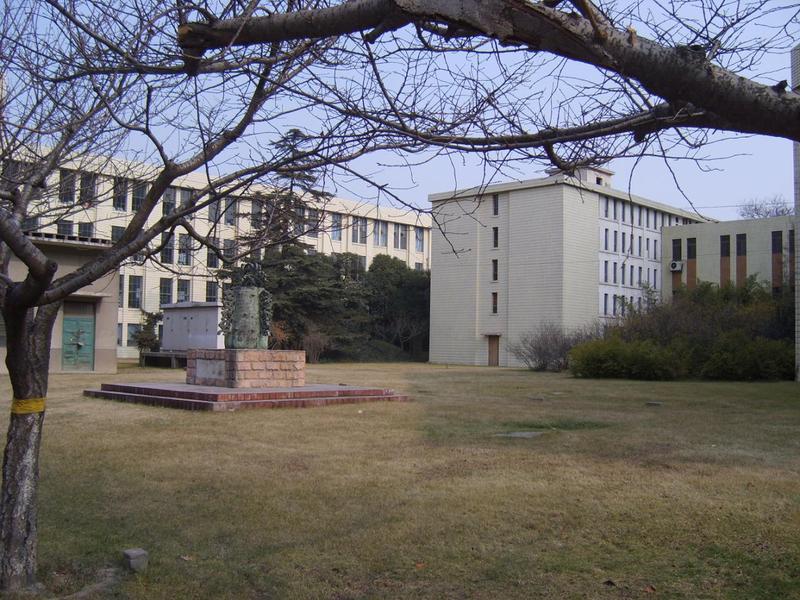 西安交通大学