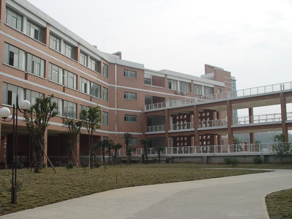 南昌航空大学