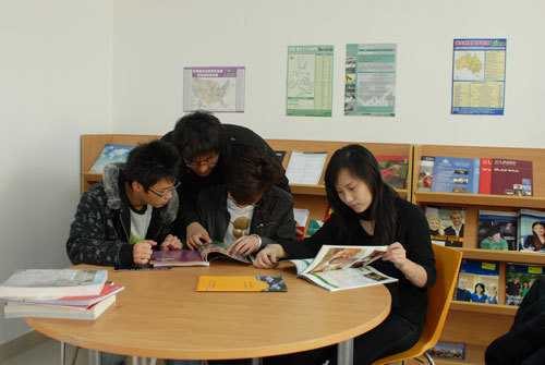 苏州港大思培科技职业学院