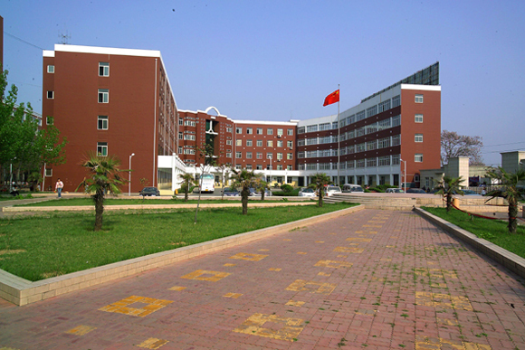 郑州经贸职业学院