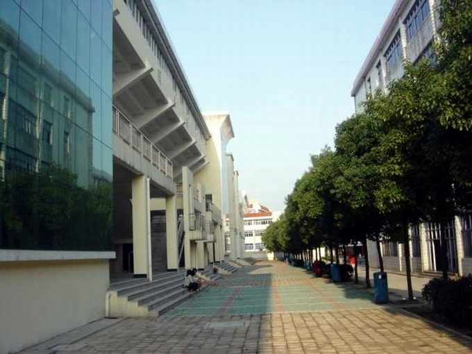 湖北第二师范学院