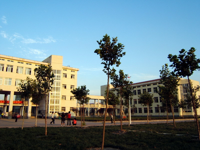 山东工业职业学院