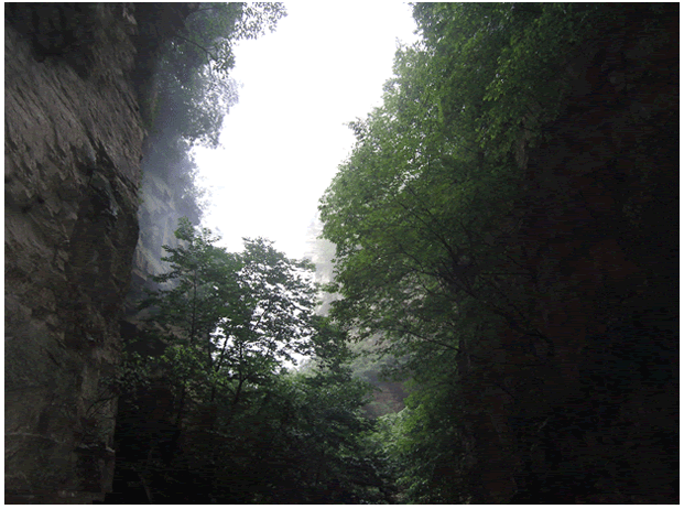 峡险幽深