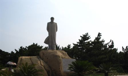 主席雕像