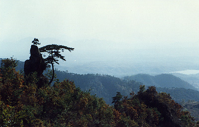 鹫峰山景点