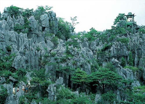 千岛湖石林景区