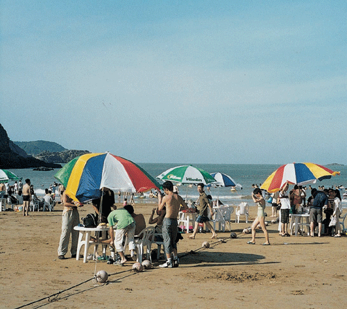 蓝天碧海金沙