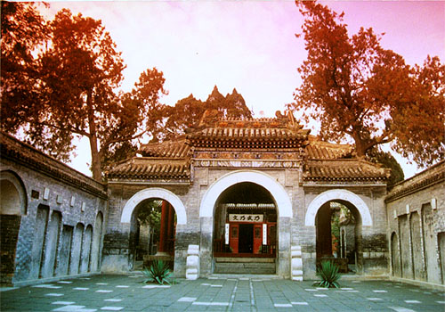 岳飞庙