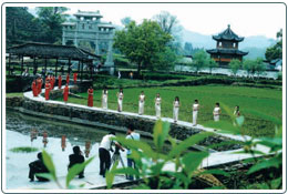 小桥游水人家――李坑