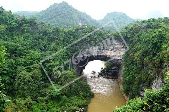 柳州香桥岩景区