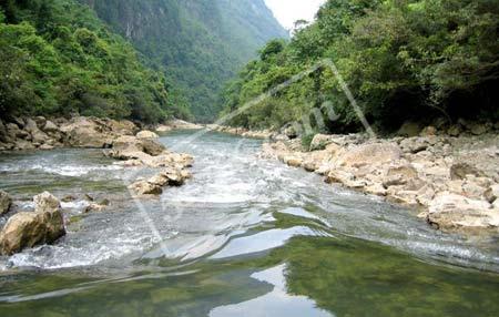 激情漂流布柳河