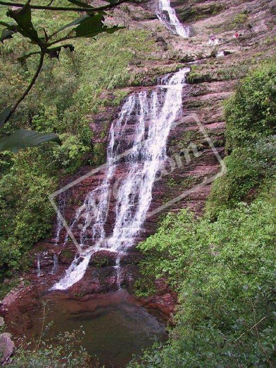 防城港神马水瀑布