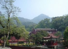 涌泉寺山门