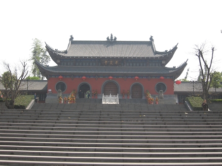 华岩寺大门