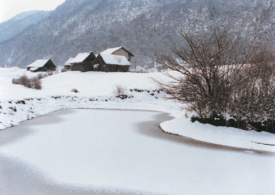 红池雪景