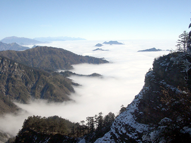 西岭云海