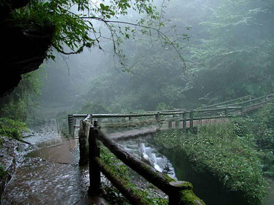 滴水栈道