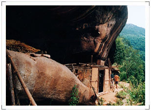 岩居部落景区