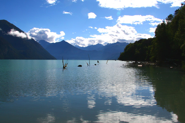 巴松措湖美景