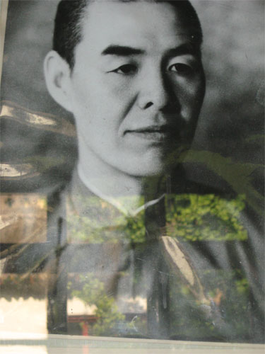 邓宝珊——甘肃第一任省长