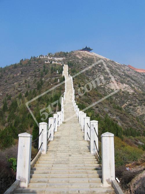 兰州文庙——险峻的山势