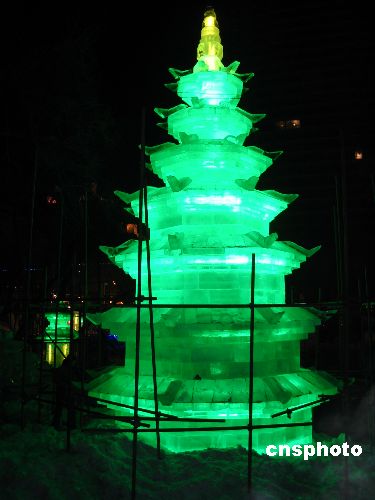兆麟公园冰灯